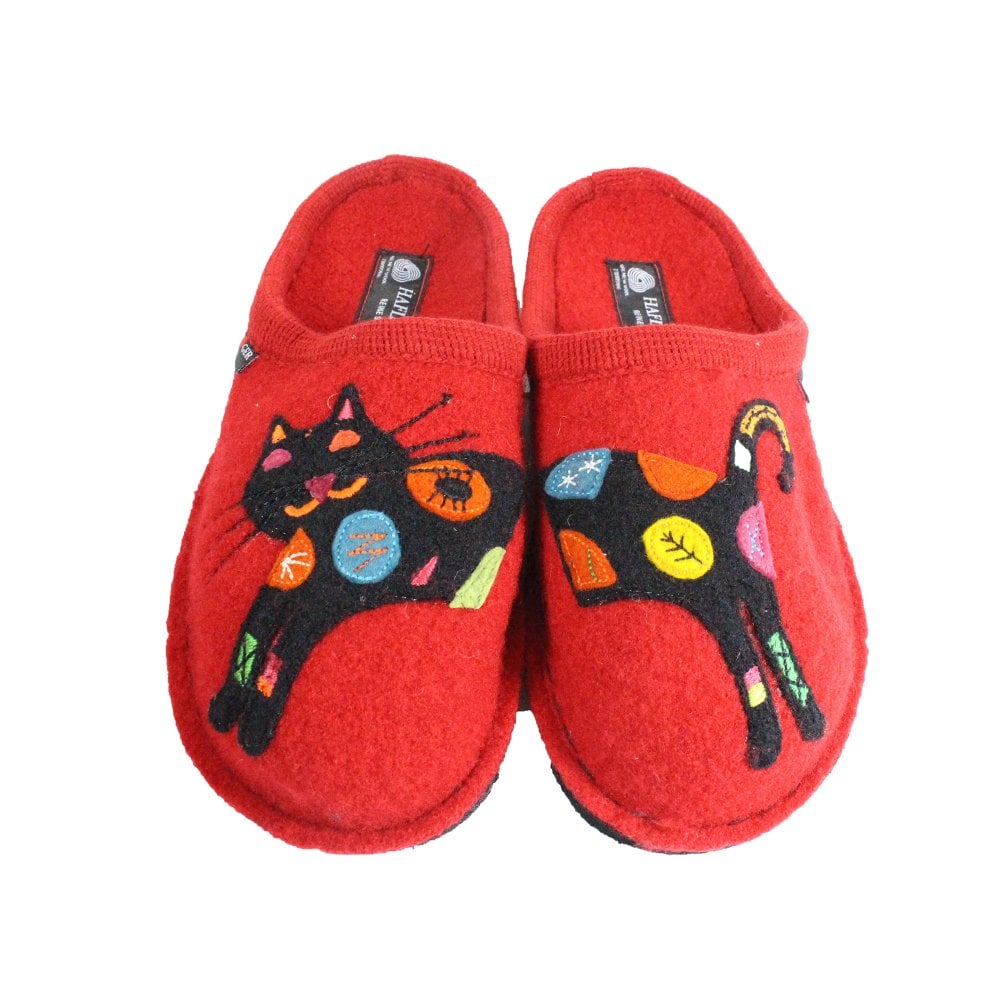 Haflinger sassy best sale cat slippers